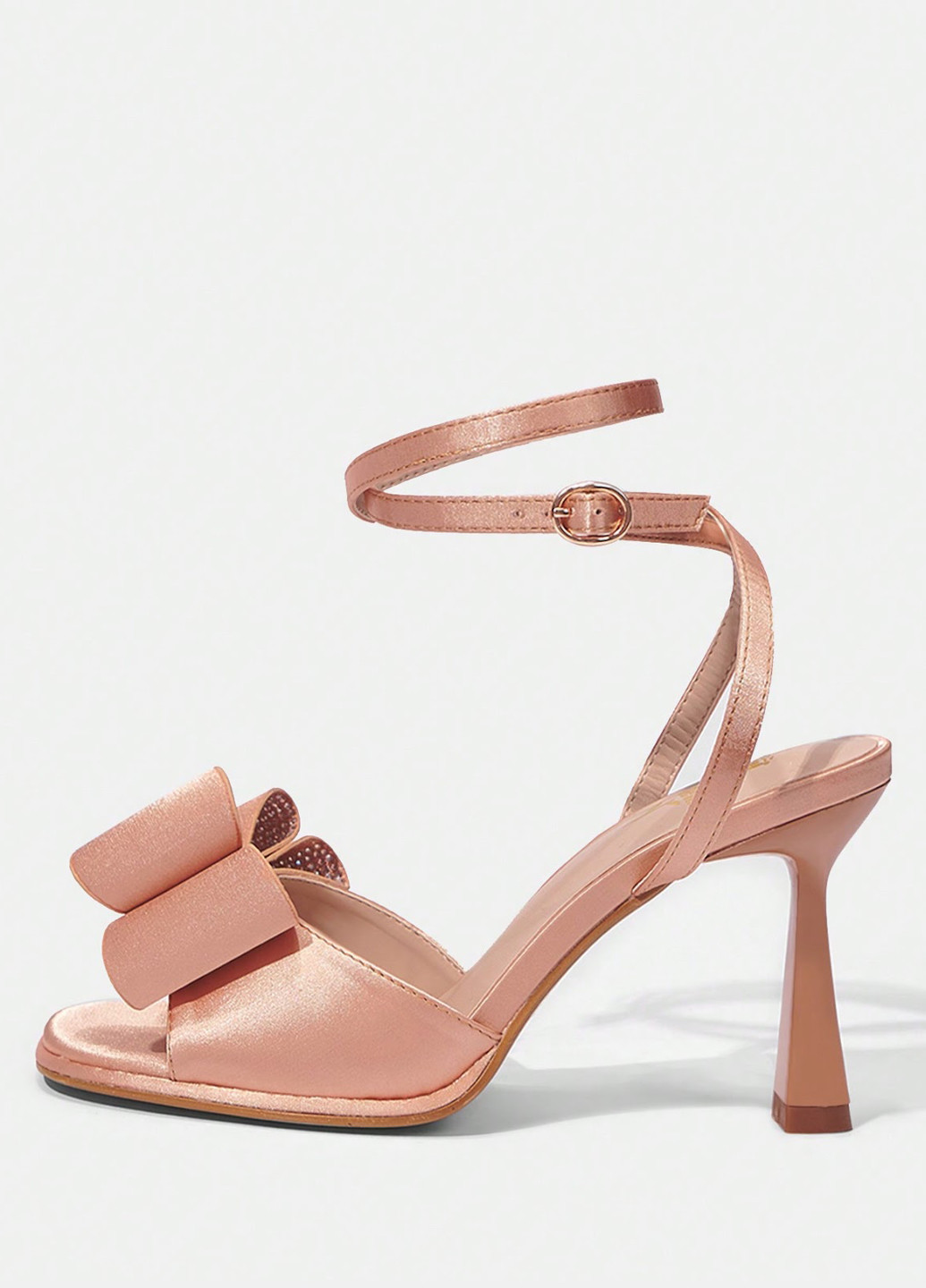Светло-розовые босоножки SHEIN с ремешком с бантом, со стразами