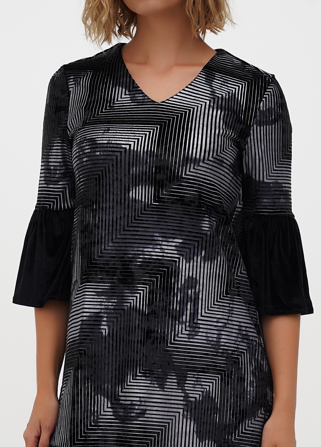 Сіра кежуал сукня Sassofono в смужку