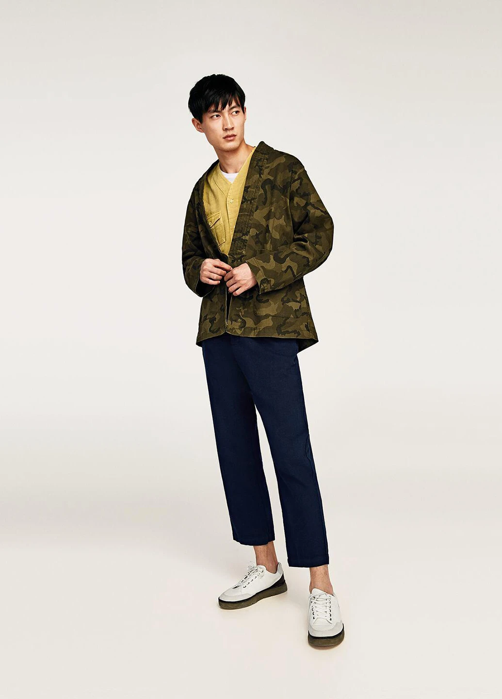 Оливковая (хаки) демисезонная куртка Zara
