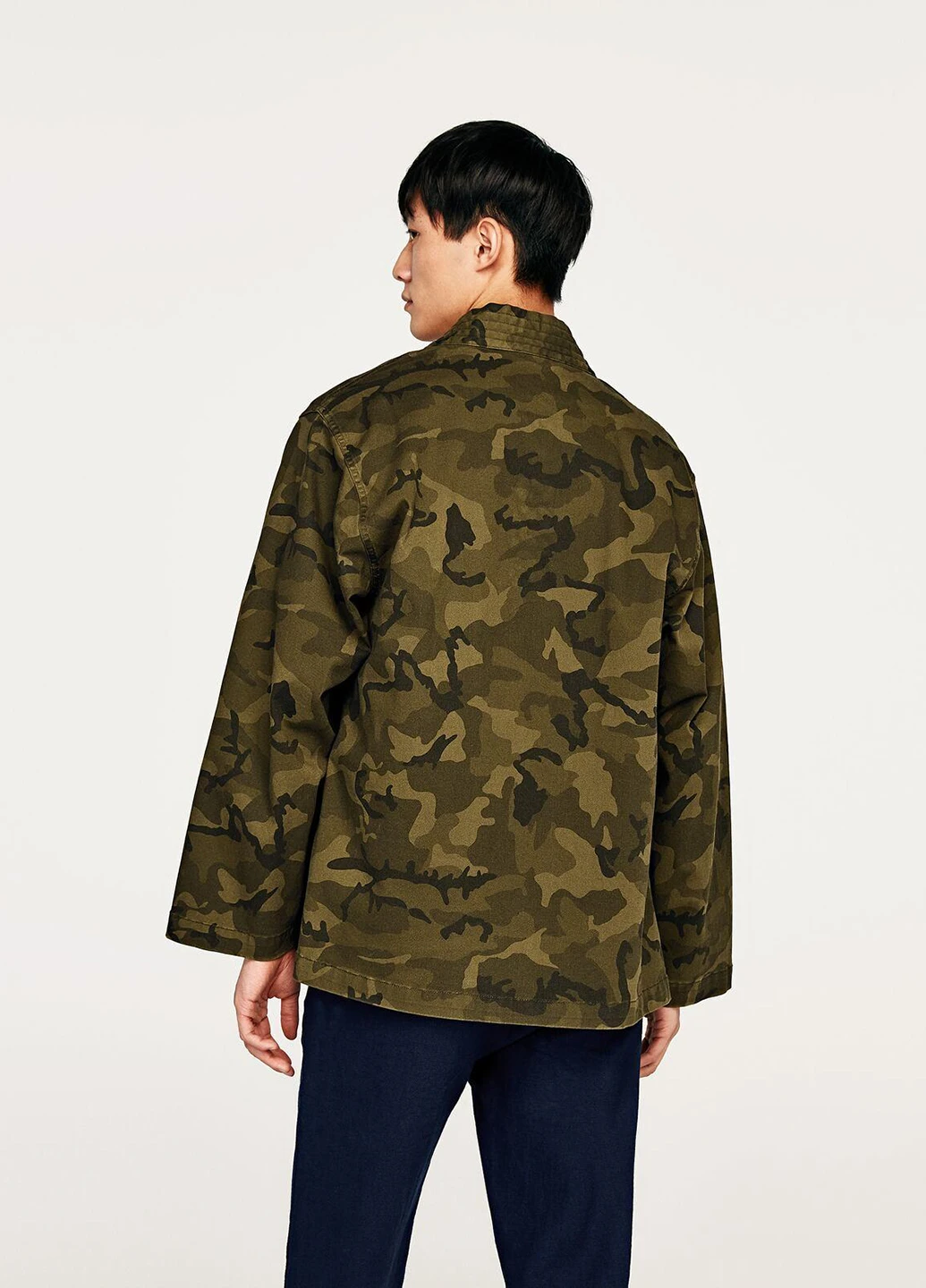 Оливковая (хаки) демисезонная куртка Zara