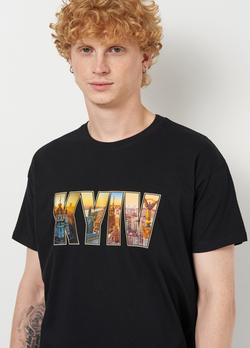 Черная футболка Sol's