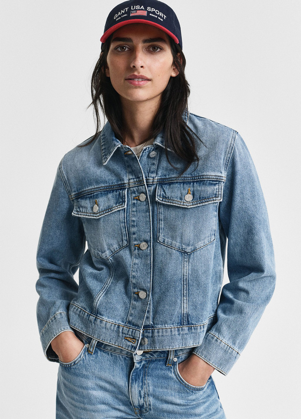 Синяя демисезонная куртка Gant