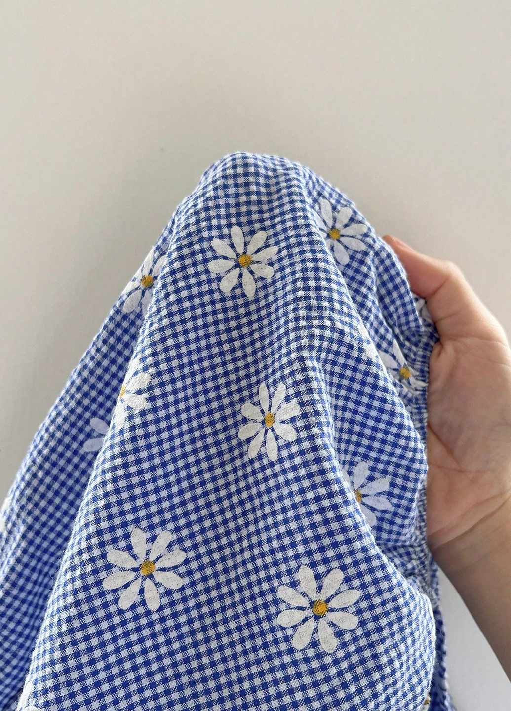 Блакитна блуза на запах SHEIN