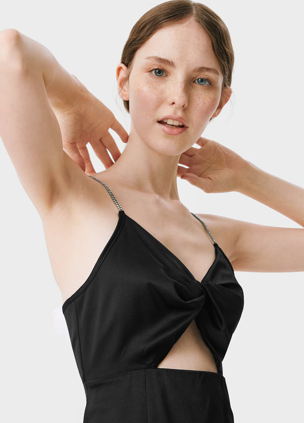 Чорна коктейльна сукня C&A однотонна