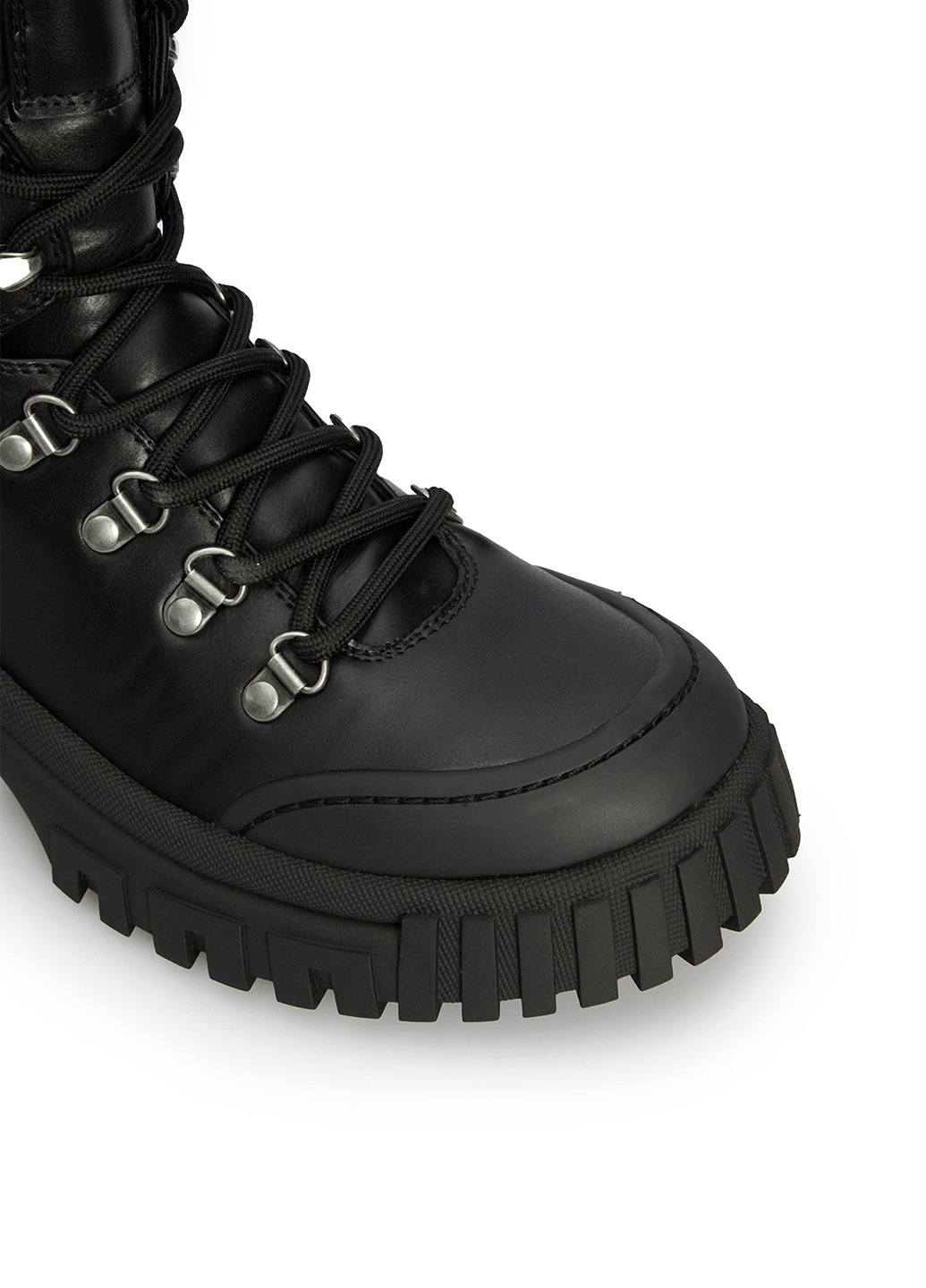 Зимние ботинки Guess с логотипом из искусственной кожи, тканевые