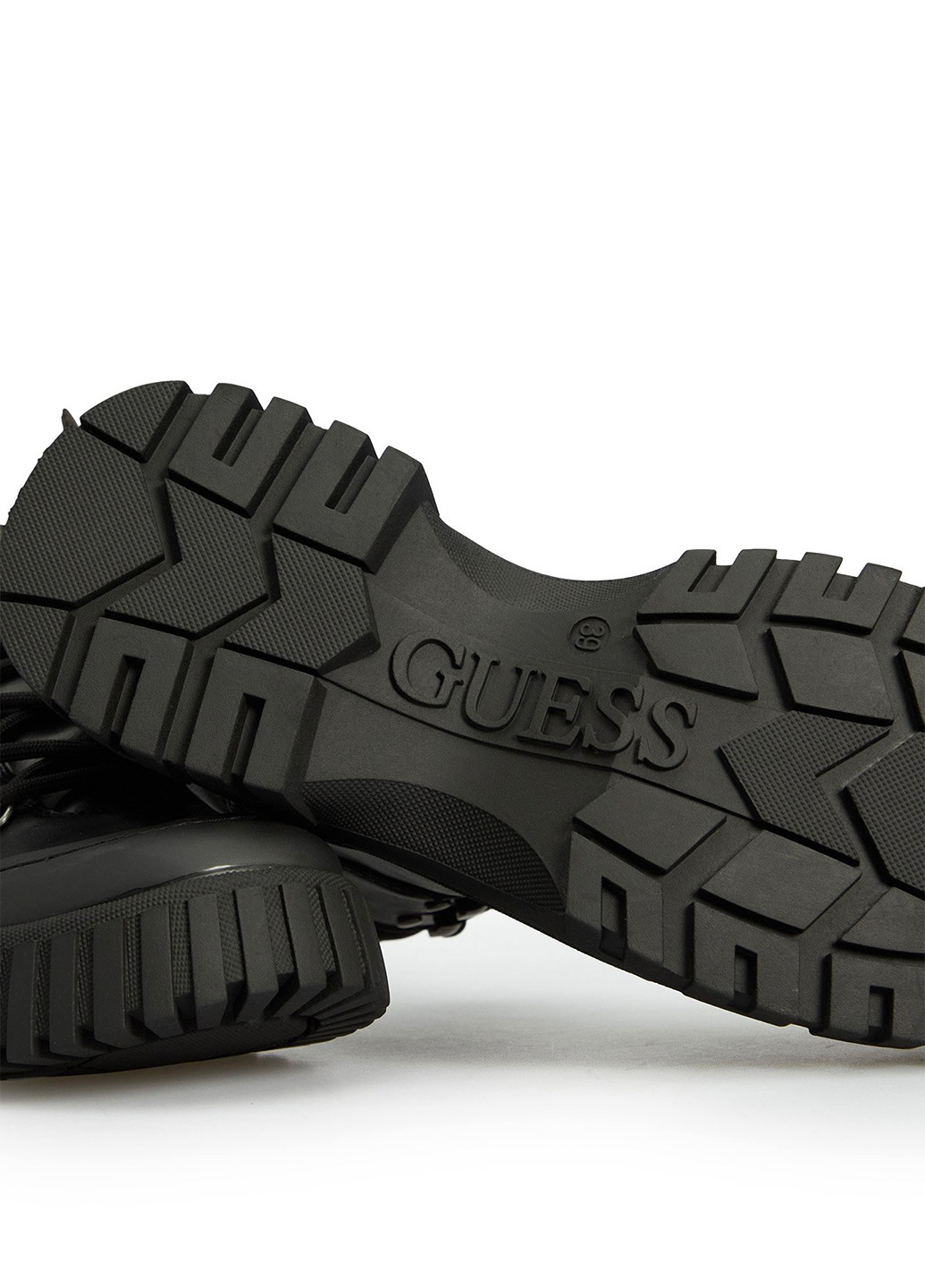 Зимние ботинки Guess с логотипом из искусственной кожи, тканевые