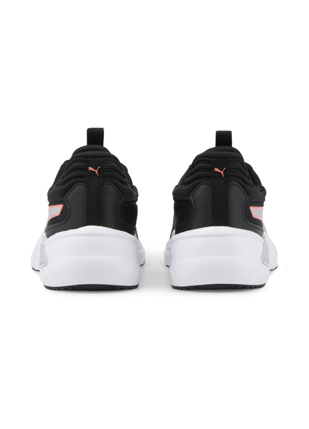 Чорні всесезонні кросівки lex women's training shoes Puma