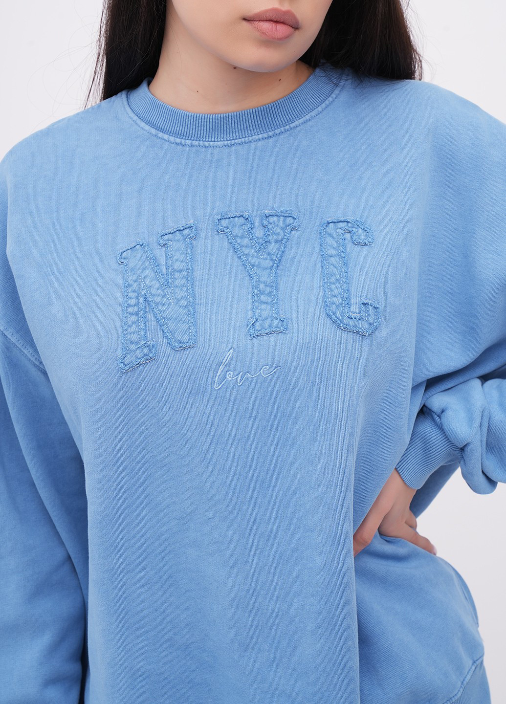 Світло-синій світшот EQUILIBRI варенка вишивка, нашивки (341745000)