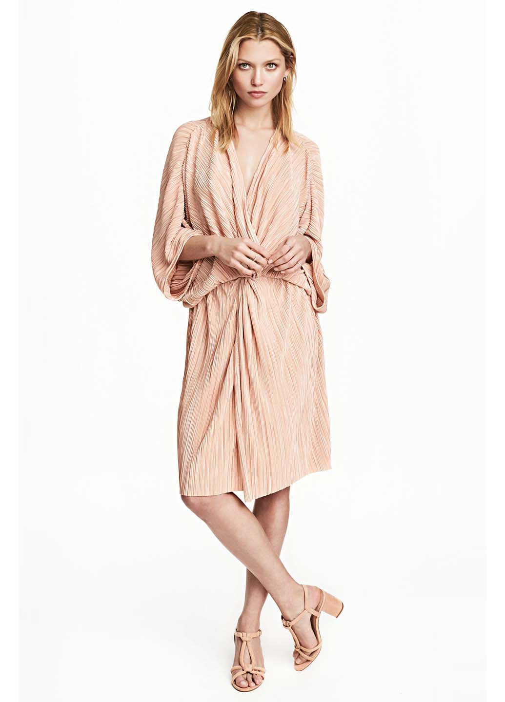 Пудровое кэжуал платье а-силуэт H&M однотонное