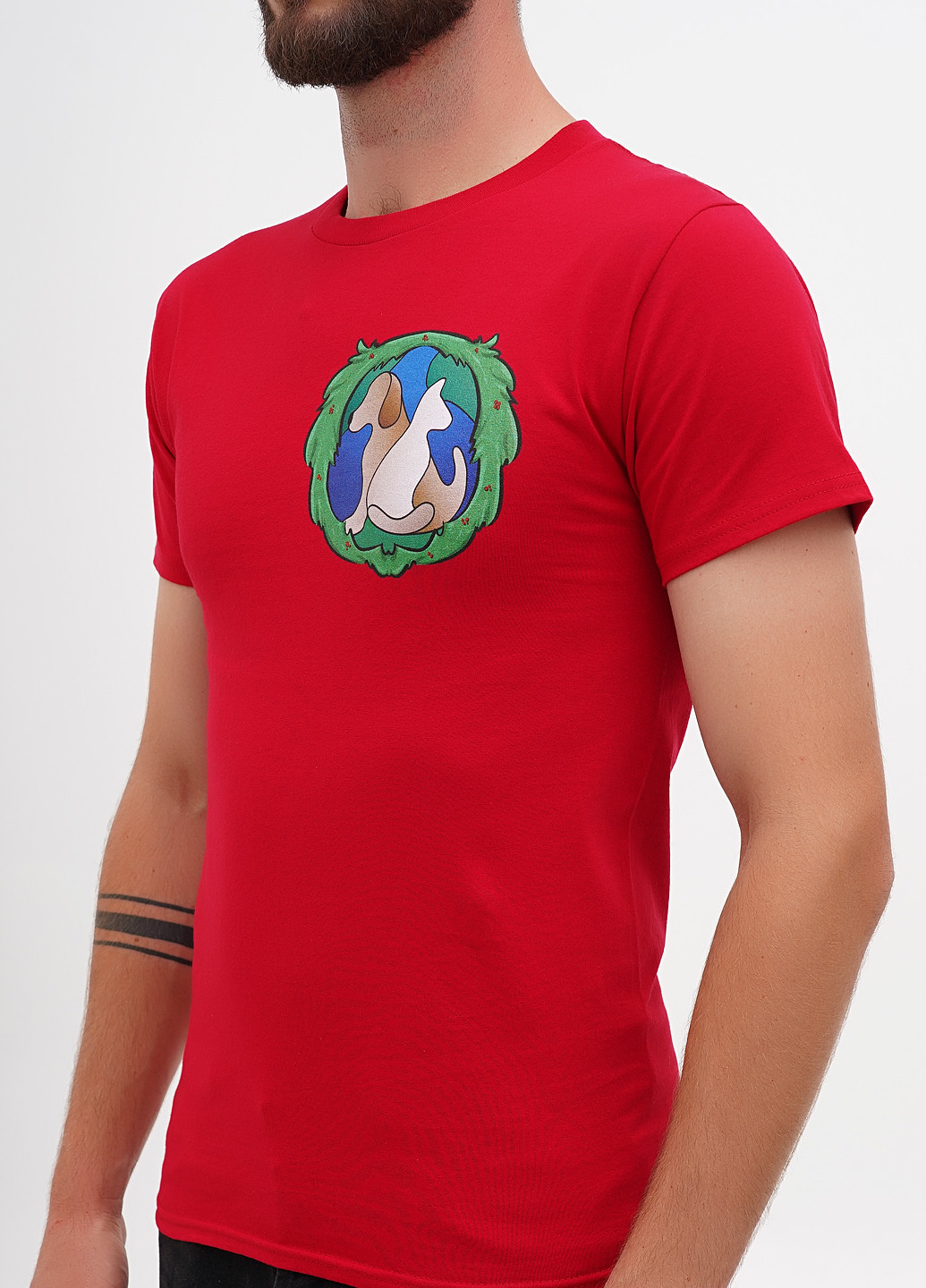 Красная футболка Hanes