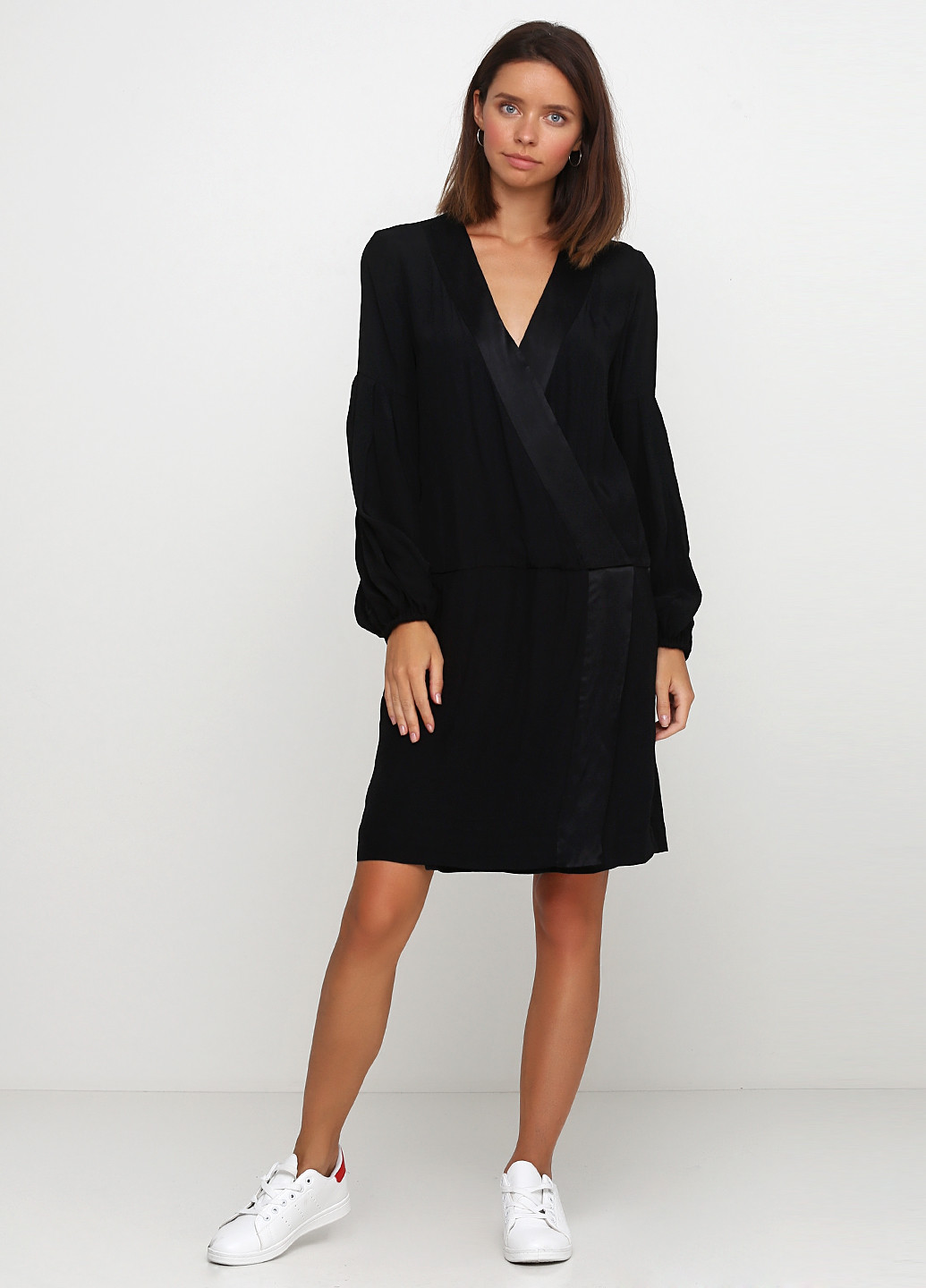 Черное кэжуал платье Pieszak однотонное