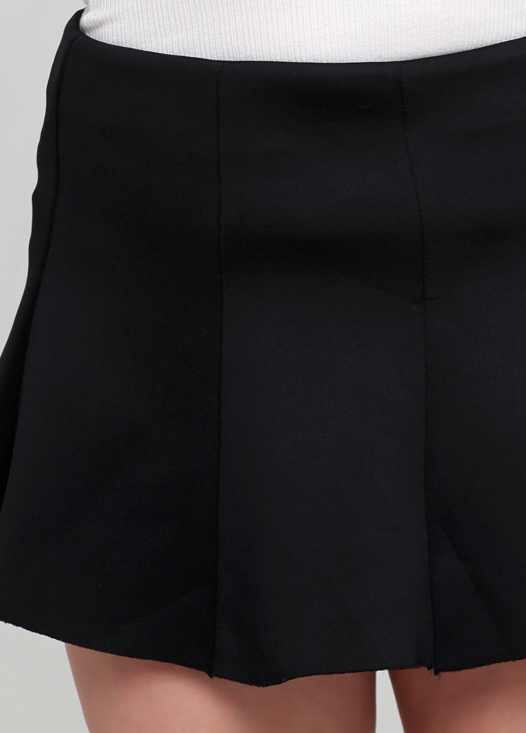 Черная кэжуал однотонная юбка Rut & Circle клешированная