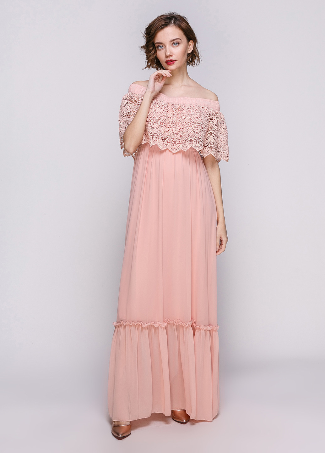 Темно-розовое вечернее платье с открытыми плечами Babylon однотонное