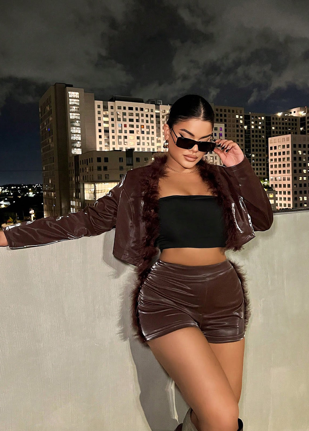 Темно-коричнева демісезонна куртка SHEIN