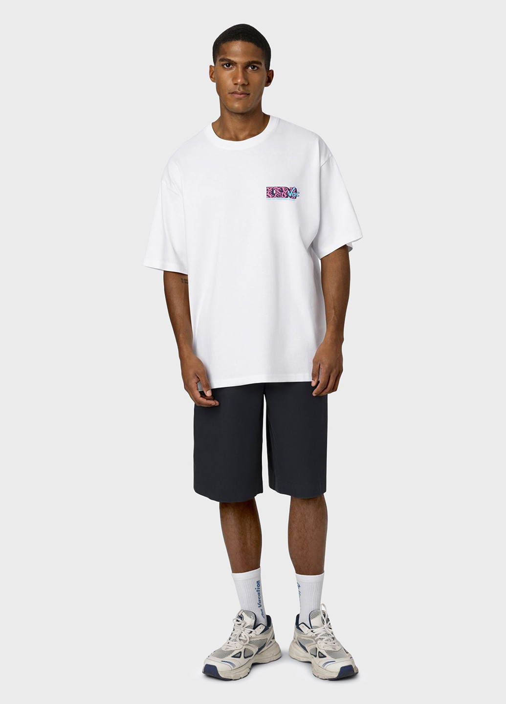 Футболка On Vacation (332382354)