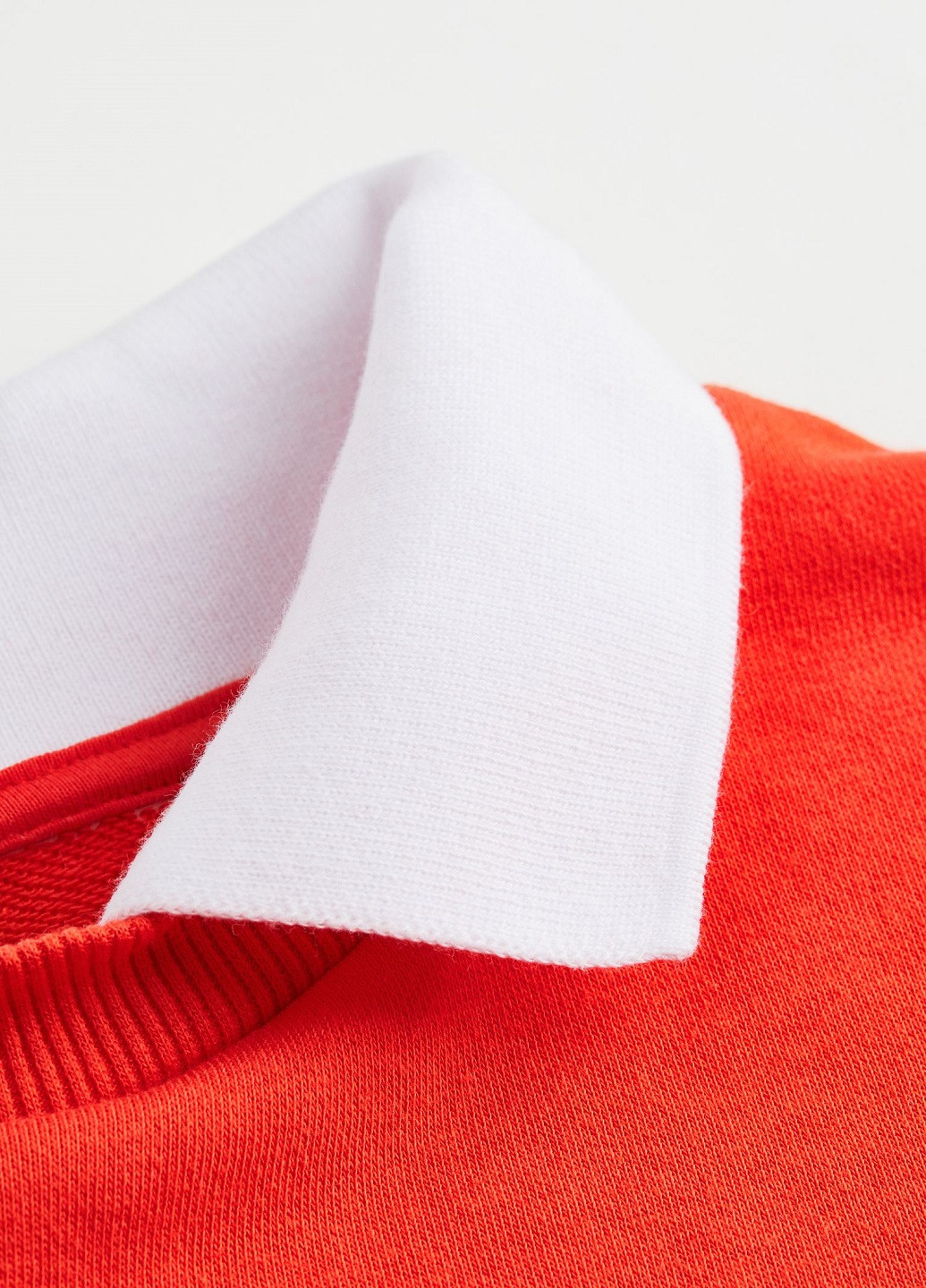Свитшот H&M - крой рисунок красный кэжуал - (254112248)