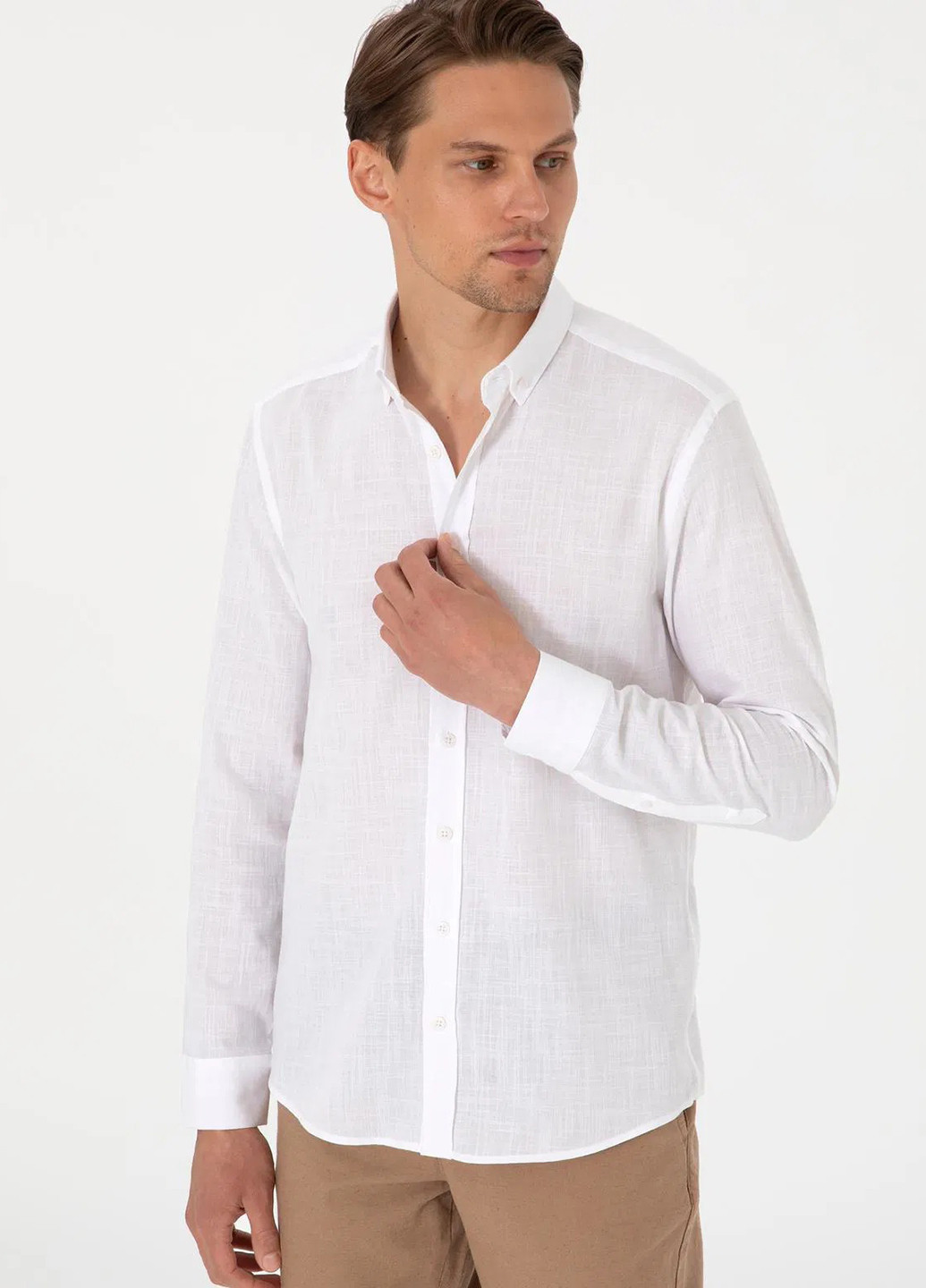 Белая классическая, кэжуал рубашка однотонная Pierre Cardin