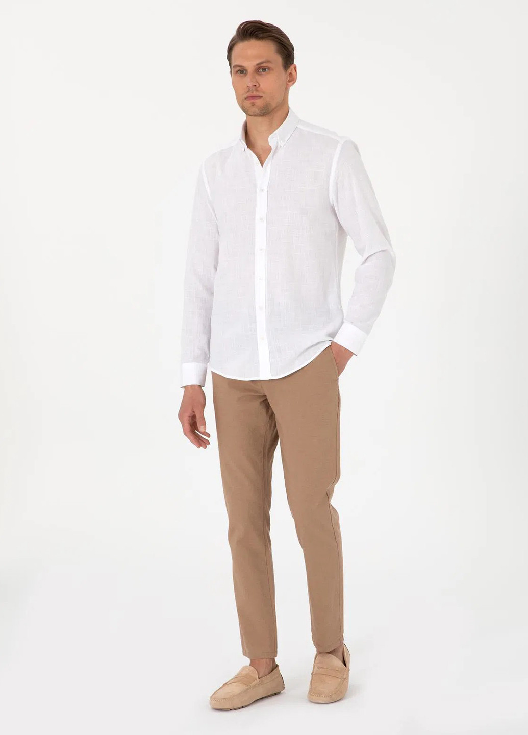 Белая классическая, кэжуал рубашка однотонная Pierre Cardin