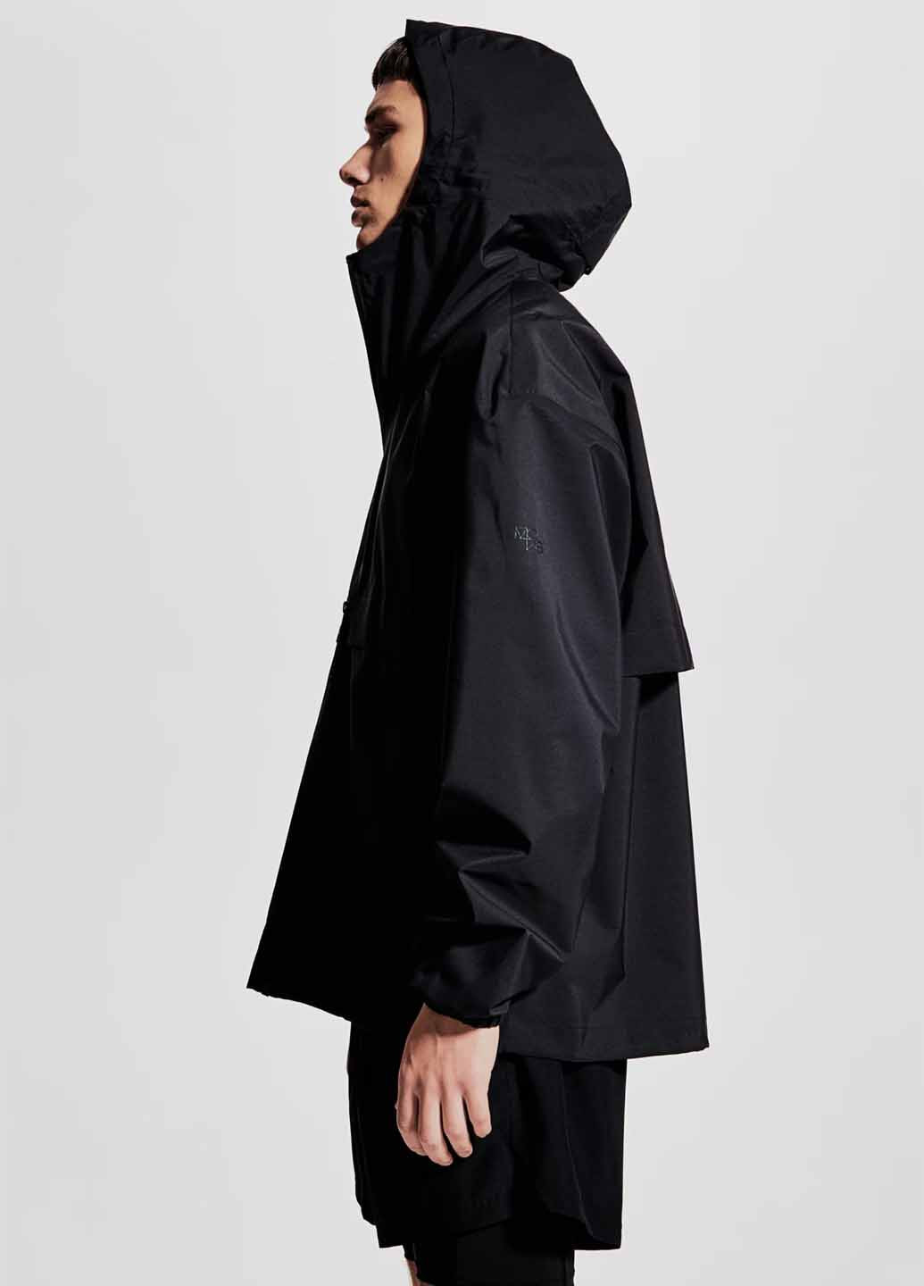 Чорна демісезонна куртка H&M