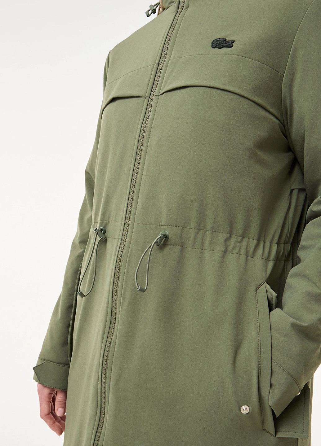 Оливкова демісезонна куртка Lacoste