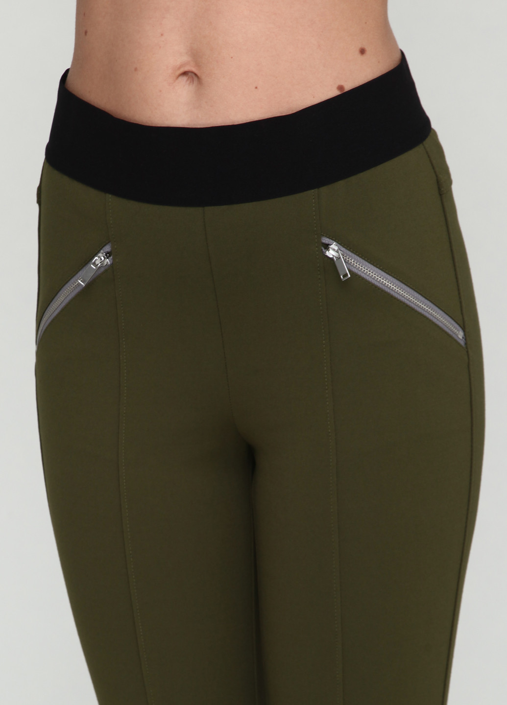 Темно-зеленые кэжуал демисезонные зауженные брюки Gap