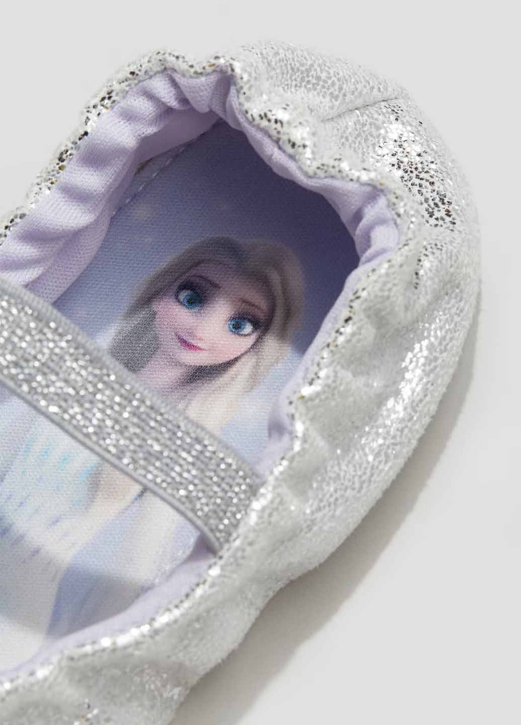 Серебристые чешки H&M