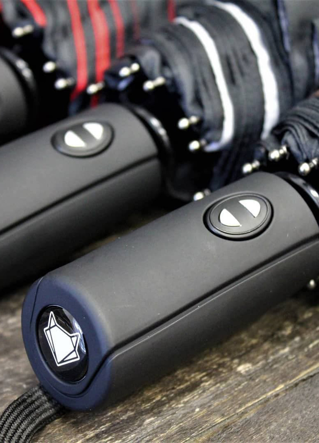 Коричневый зонт Krago средний система антиветер (222523251)