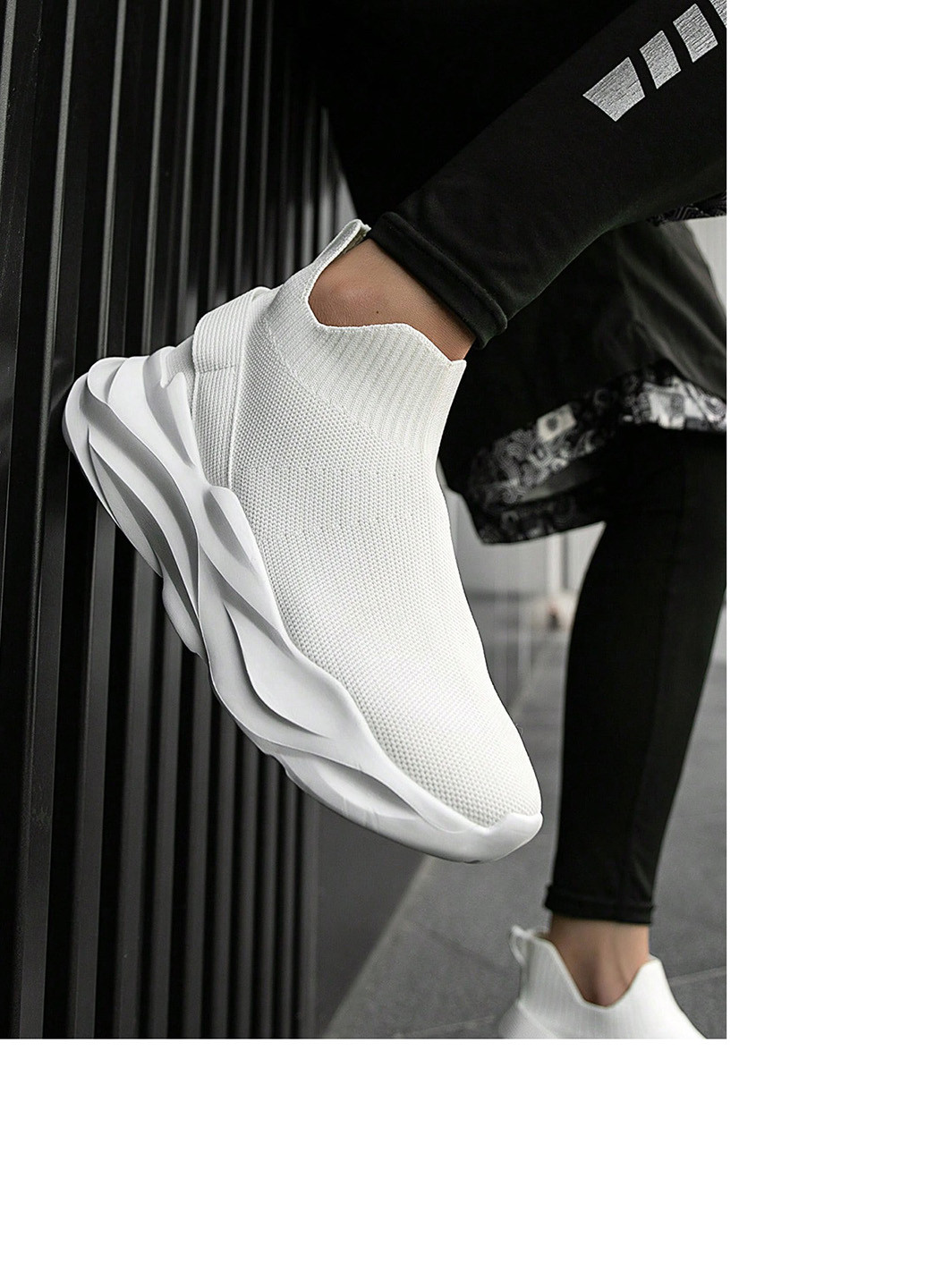 Білі Осінні кросівки SHEIN