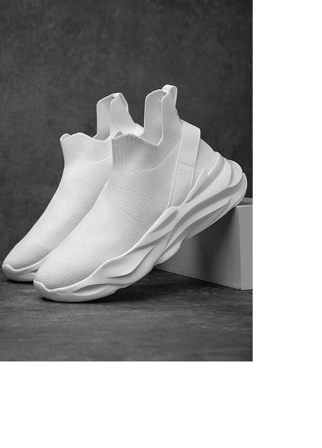 Білі Осінні кросівки SHEIN