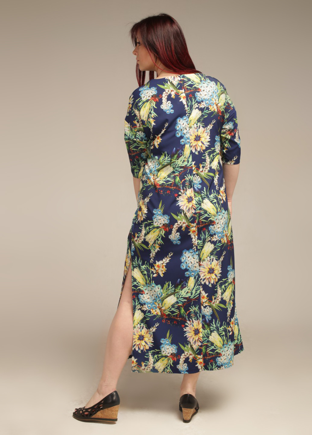 Темно-синее кэжуал платье Maxiline с цветочным принтом