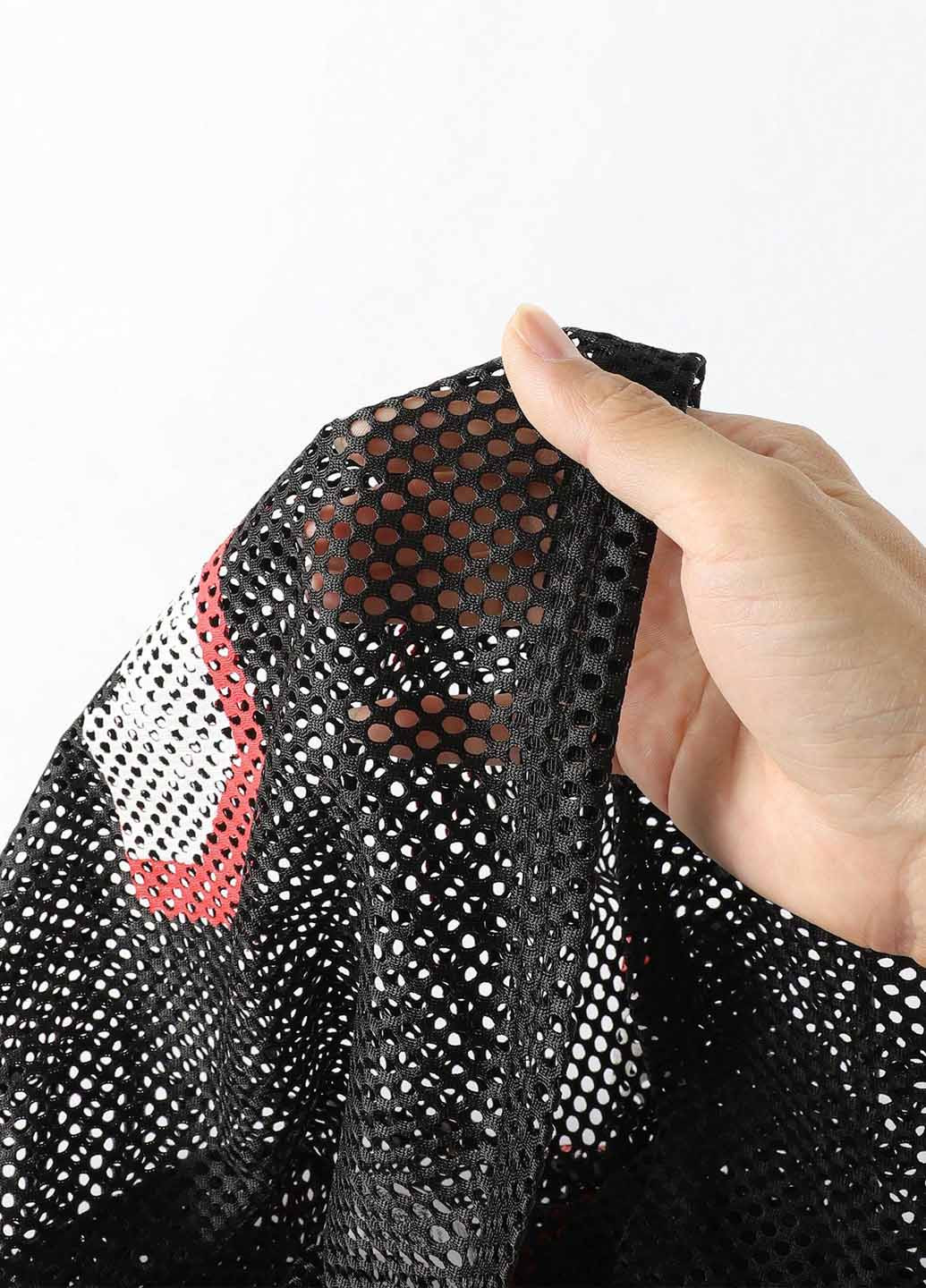 Чорна футболка SHEIN