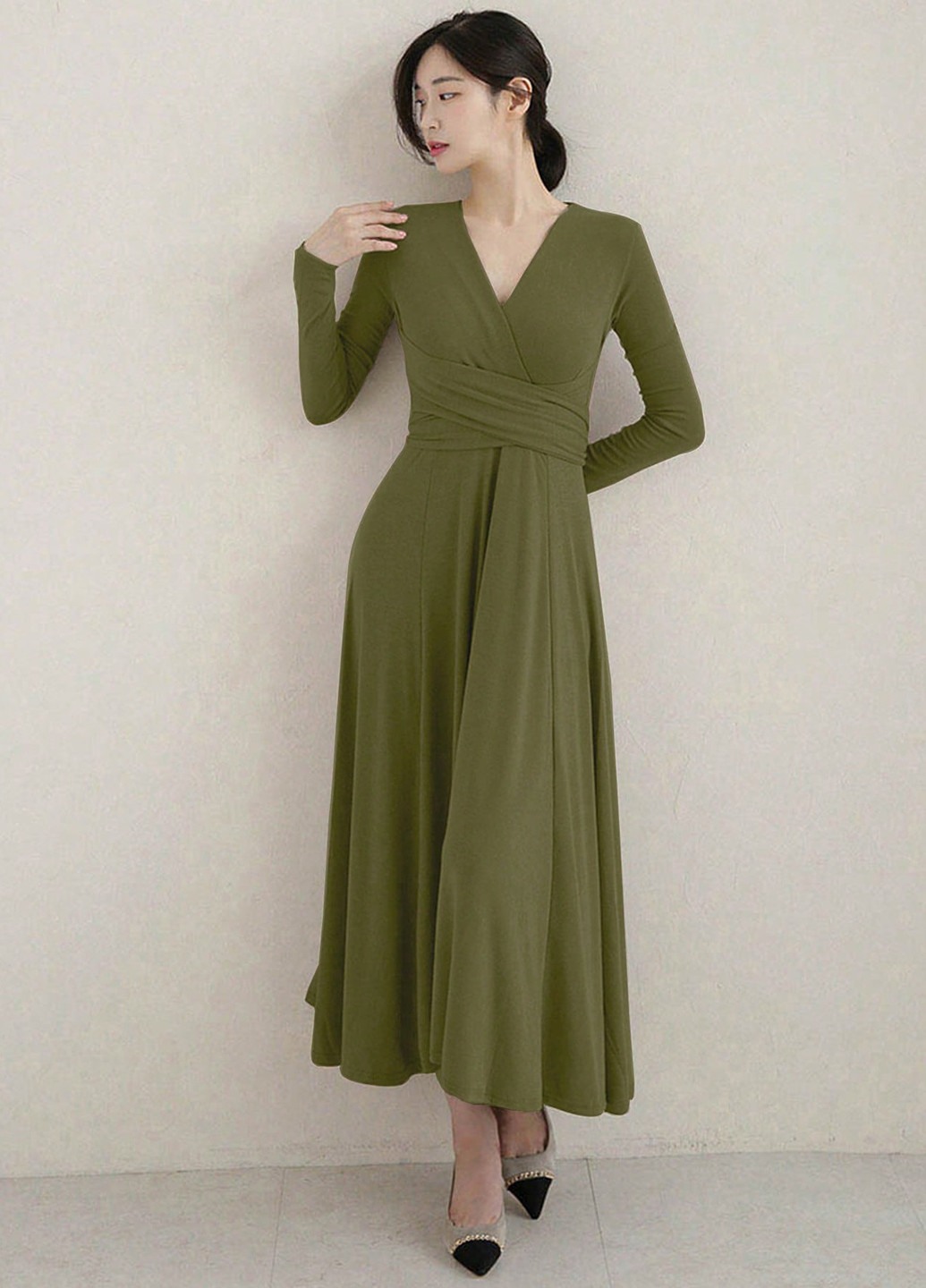 Оливковое кэжуал платье клеш SHEIN однотонное