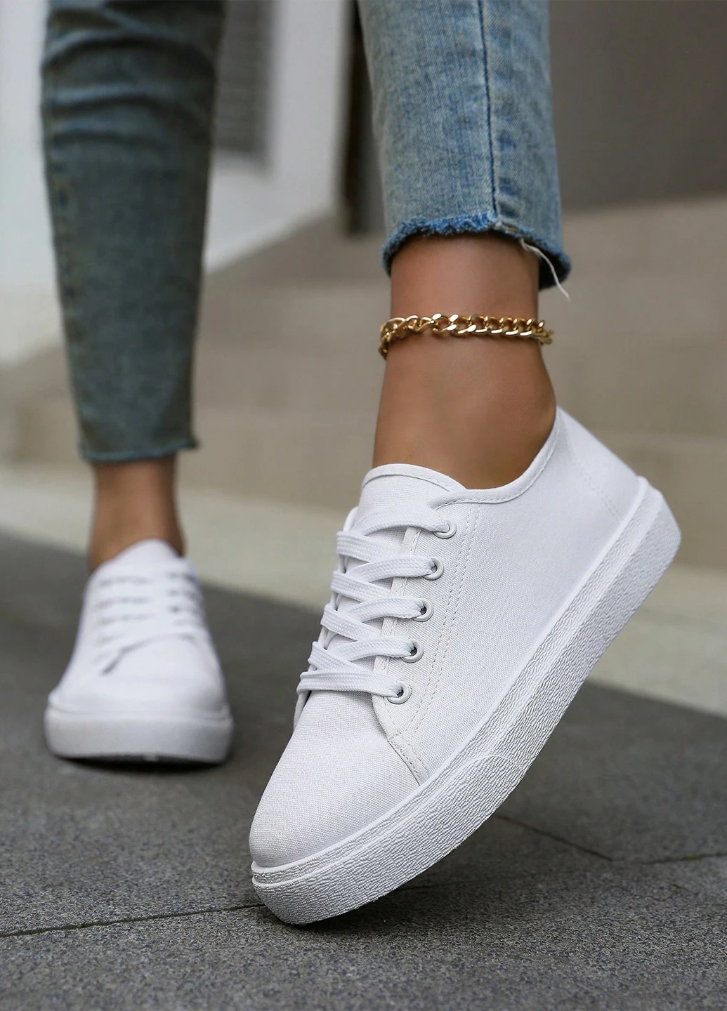 Белые кеды SHEIN