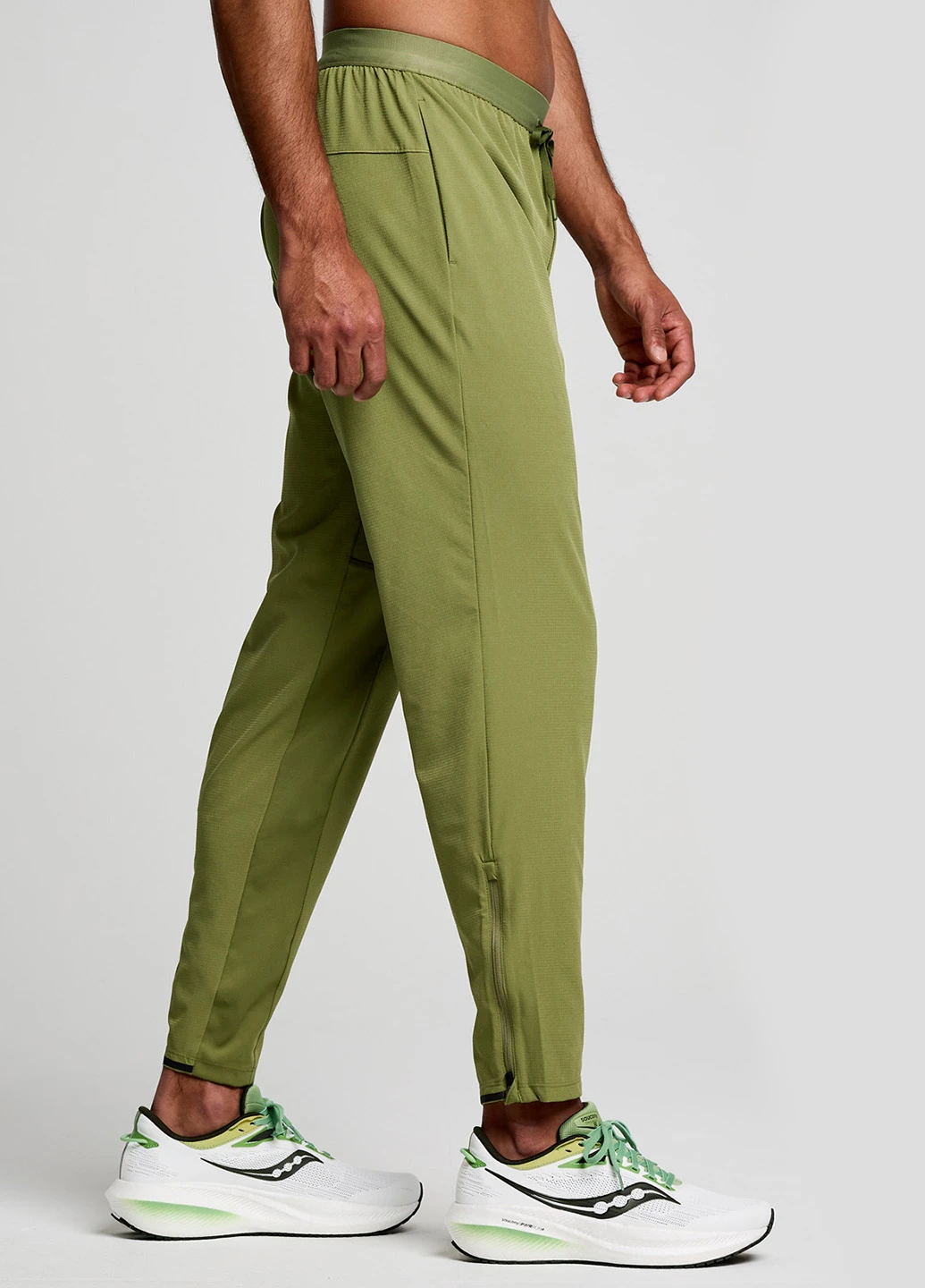 Штани Saucony BOSTON WOVEN PANT (276057656)