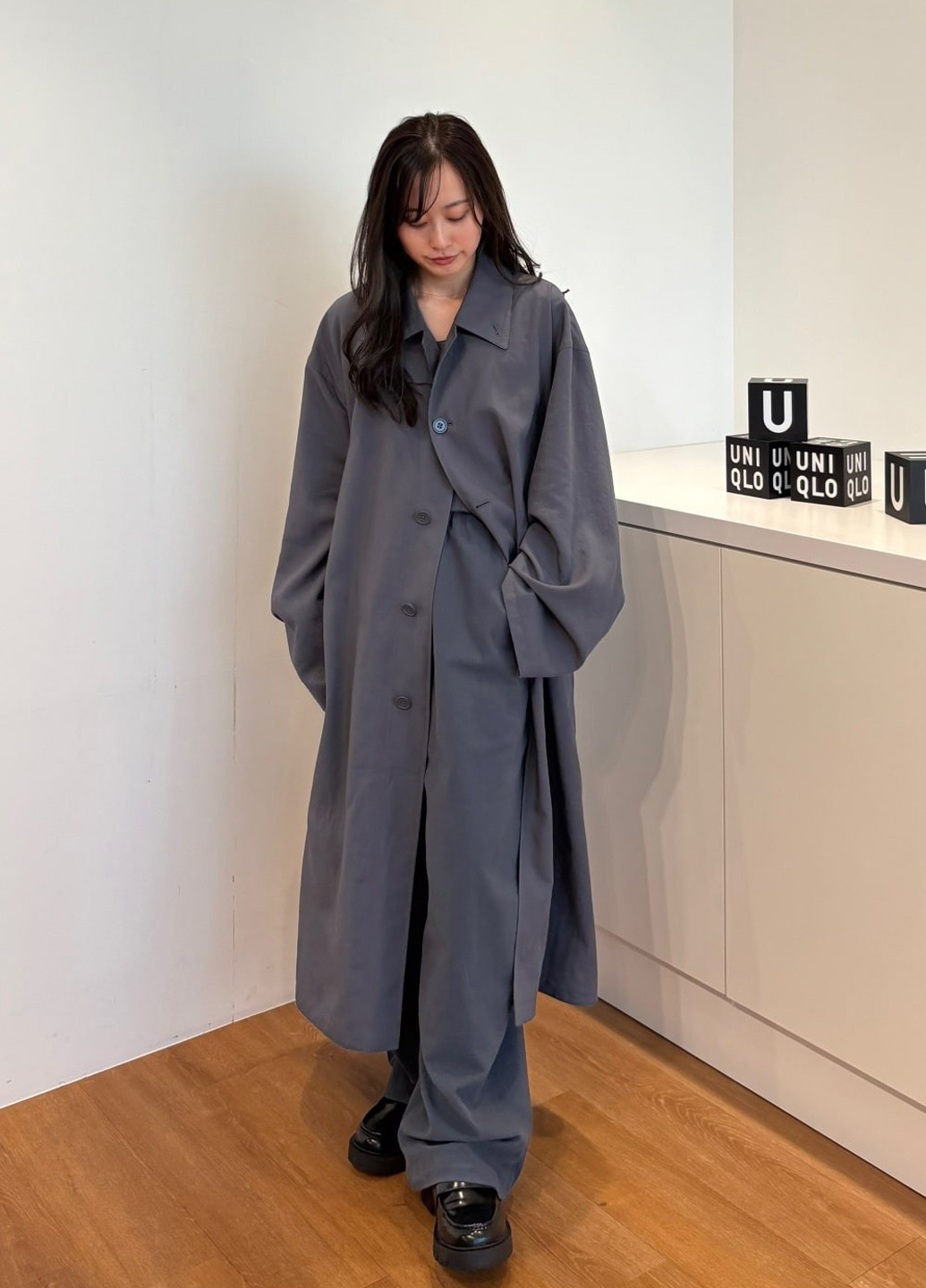 Плащ Uniqlo макінтош на гудзиках вільний (350933817)