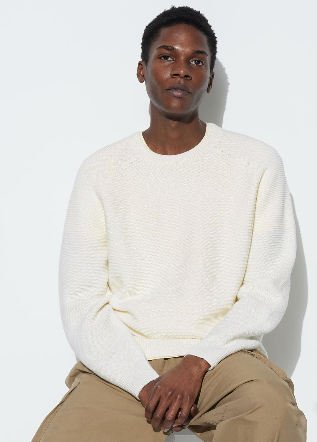 Молочний демісезонний джемпер джемпер Uniqlo