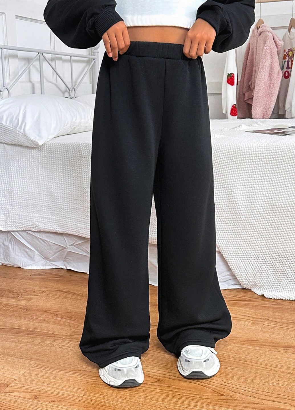 Черные спортивные, кэжуал демисезонные прямые брюки SHEIN