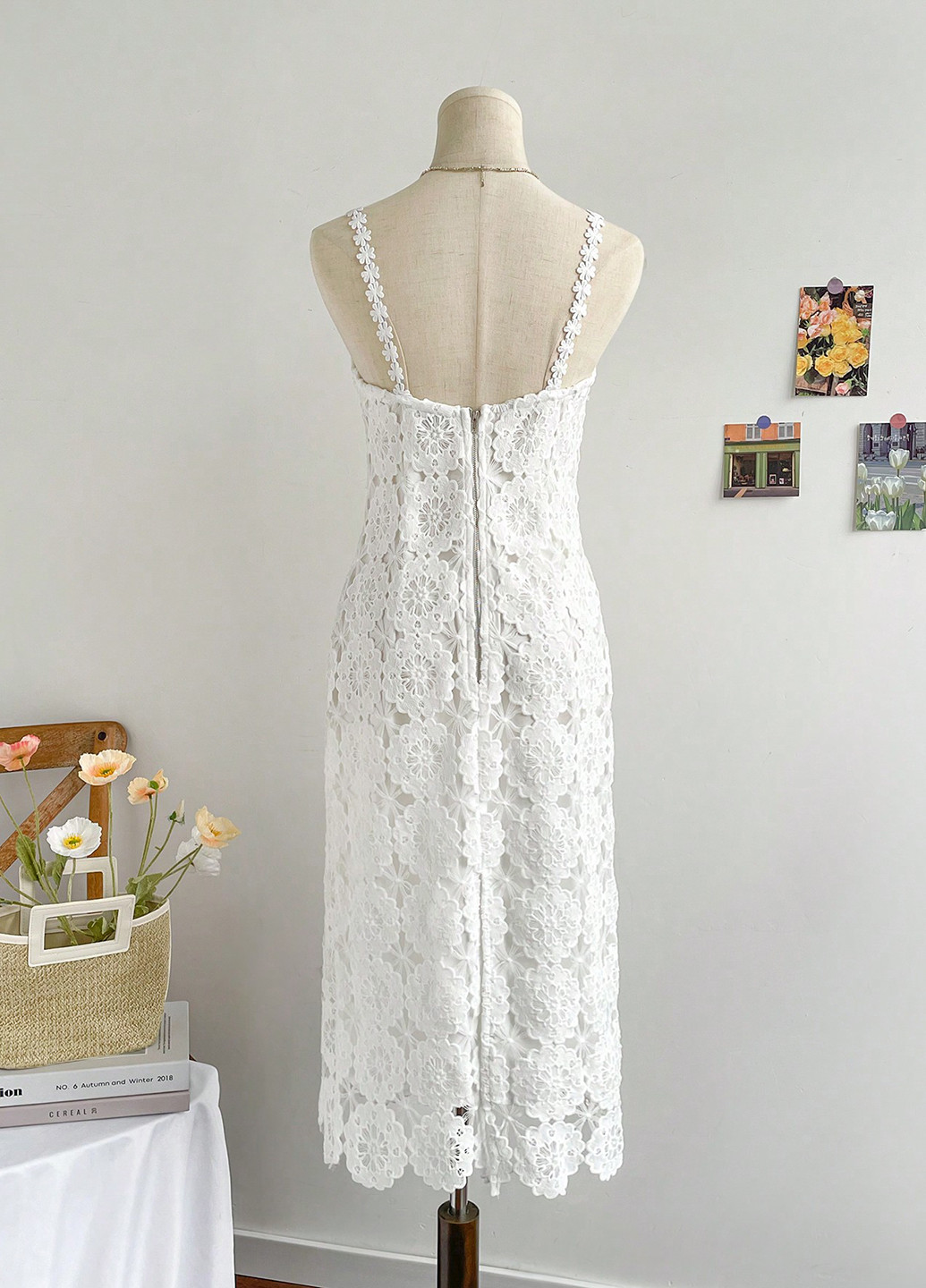 Белое праздничный платье футляр, с открытой спиной SHEIN однотонное