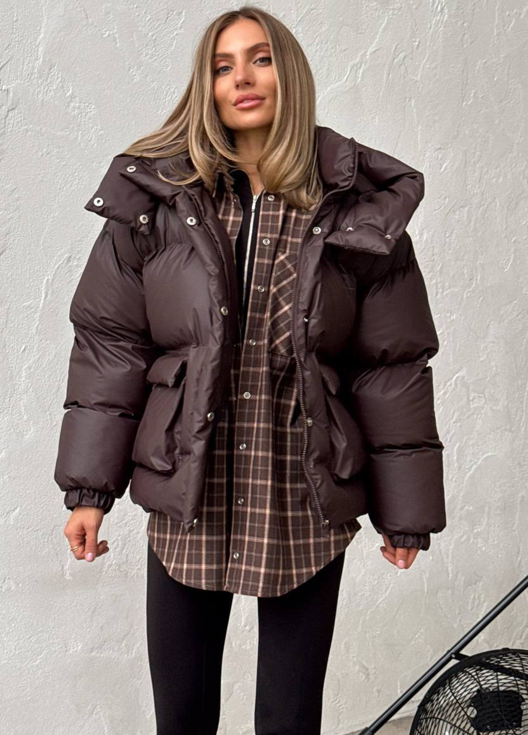 Коричневий зимній Пуховик No Brand