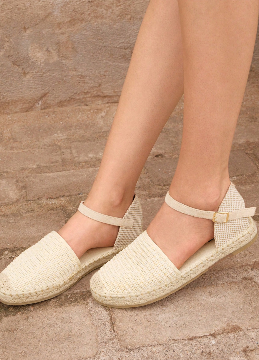 Світло-бежеві еспадрилі SHEIN однотонний плетіння (332389523)
