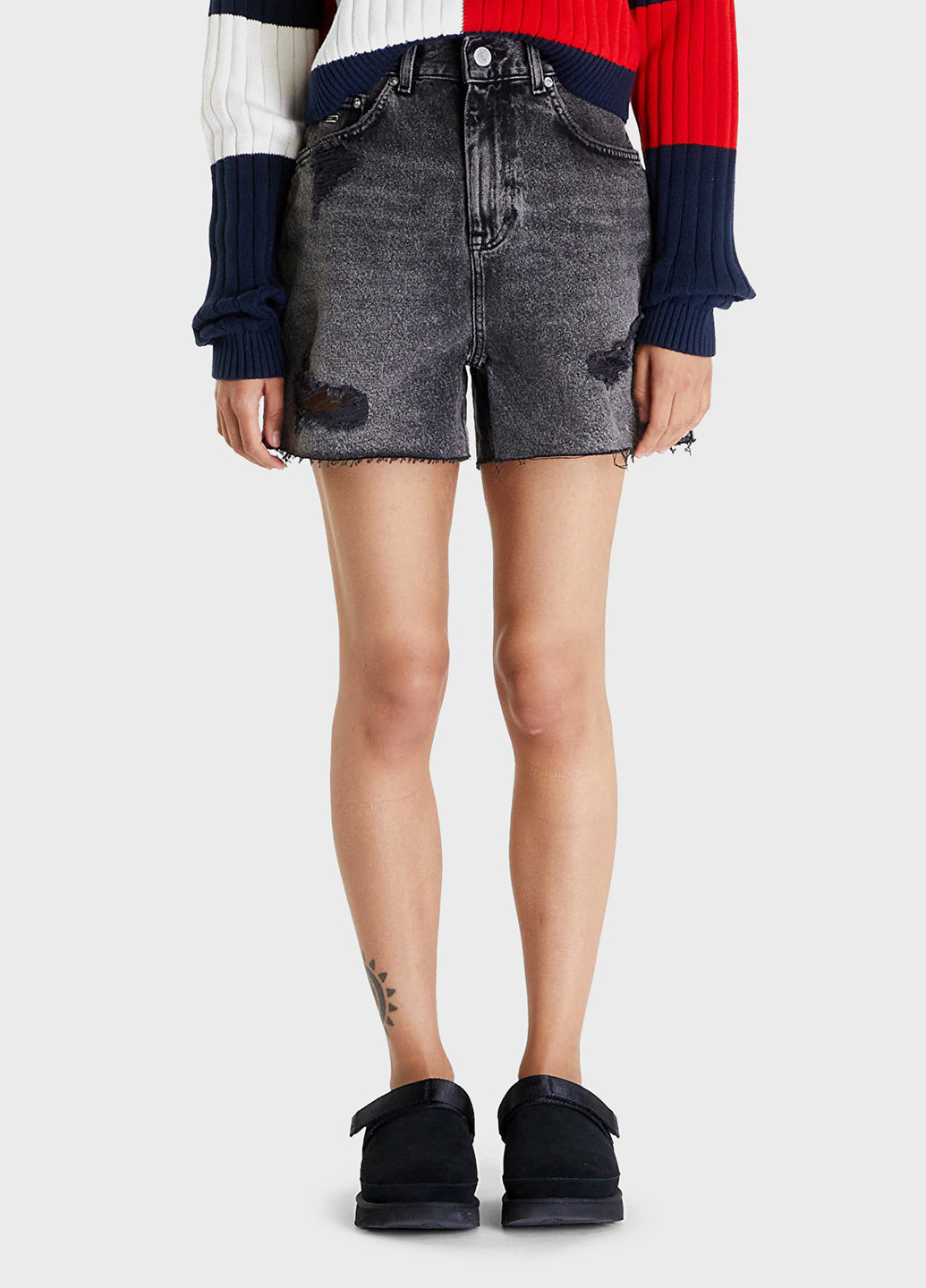 Шорти Tommy Jeans (306993368)