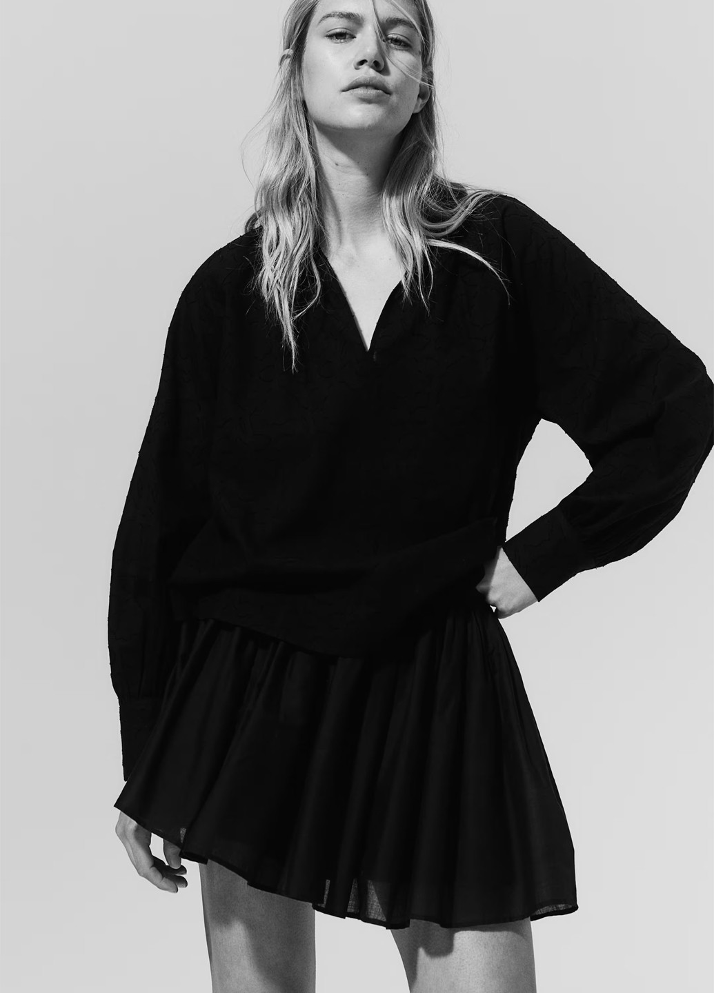 Чорна блуза H&M