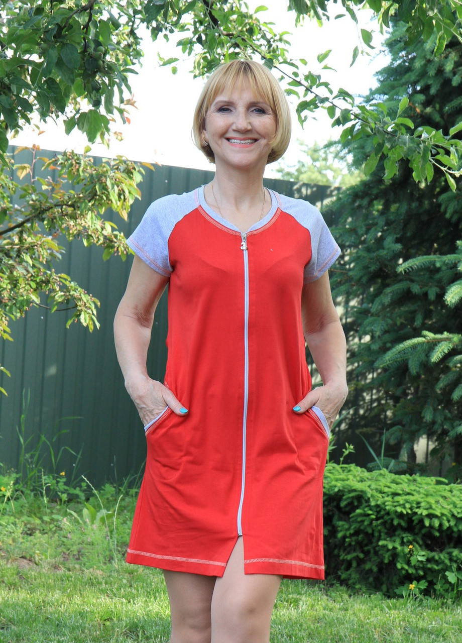 Красное домашнее яркий халат для женщин с пышной юбкой V.O.G. однотонное