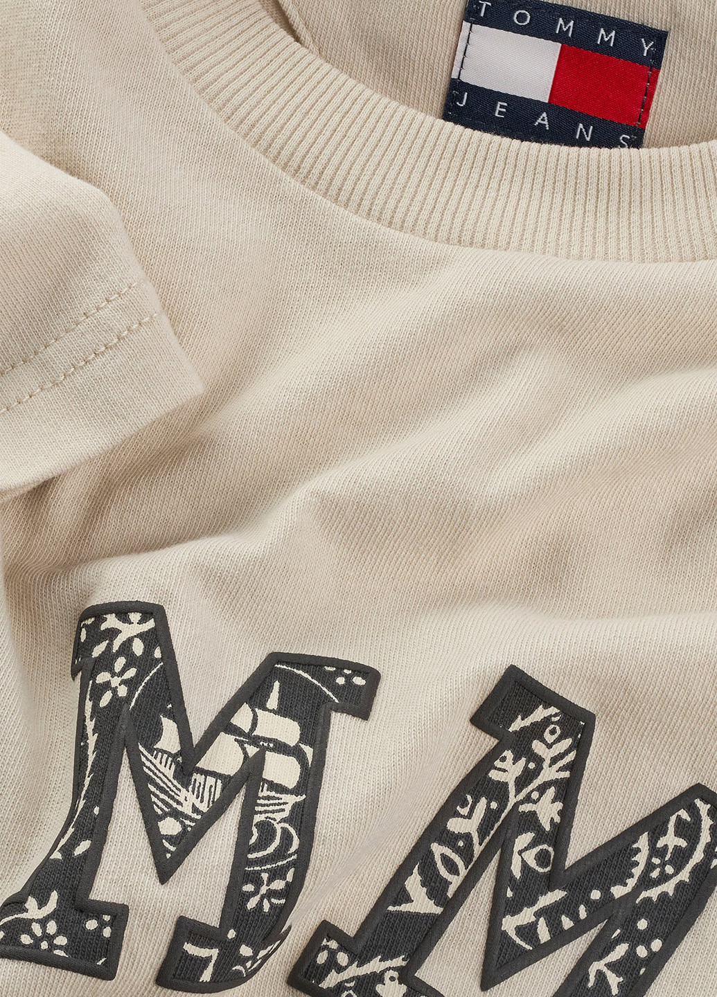 Бежевая футболка Tommy Jeans