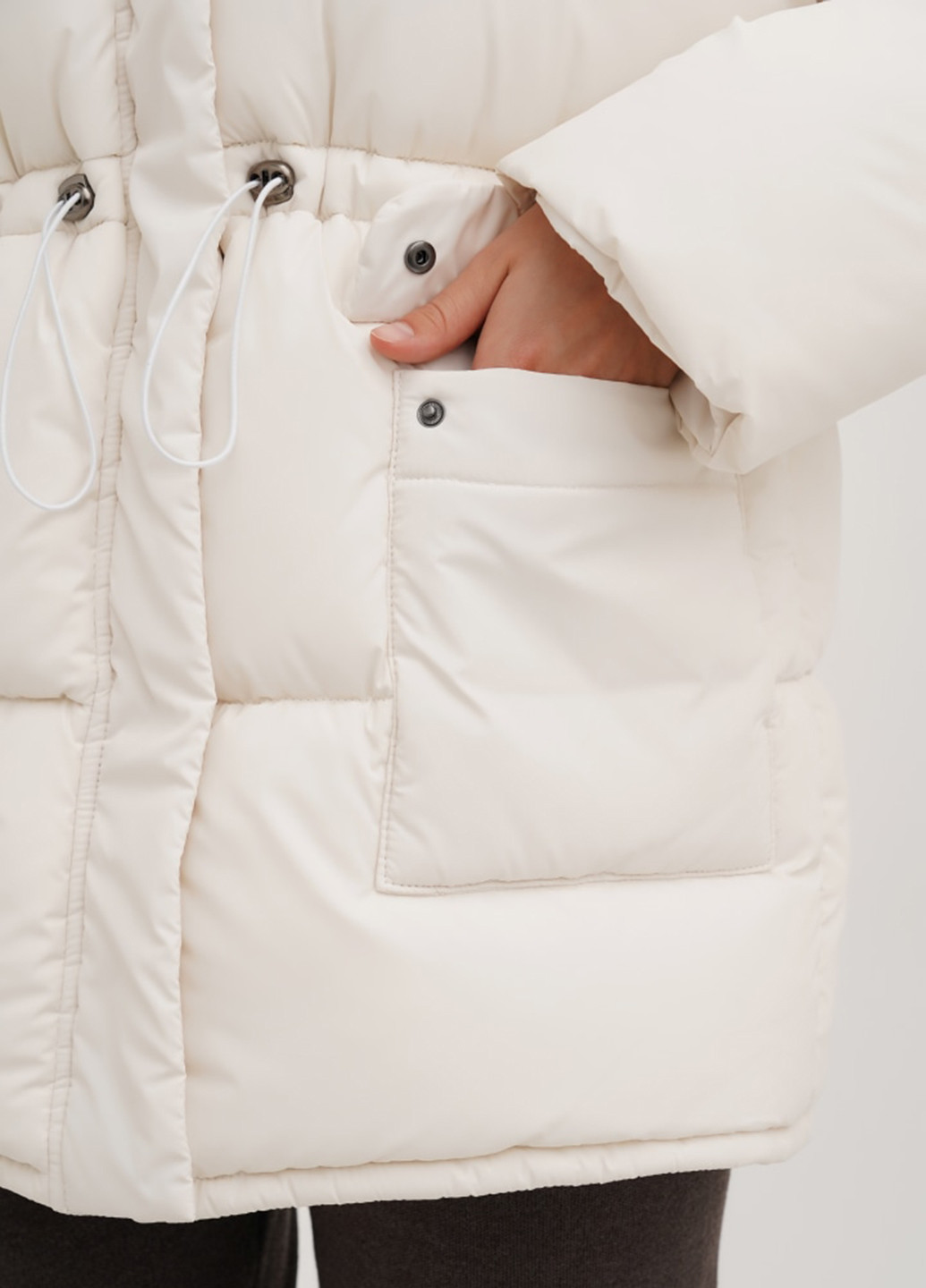 Молочний зимній Пуховик ESSME