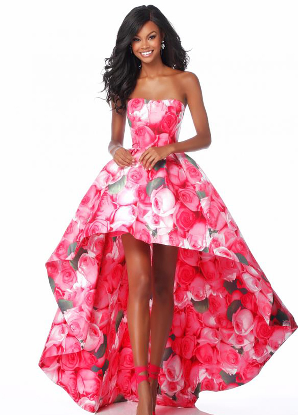Рожева вечірня сукня Sherri Hill з квітковим принтом