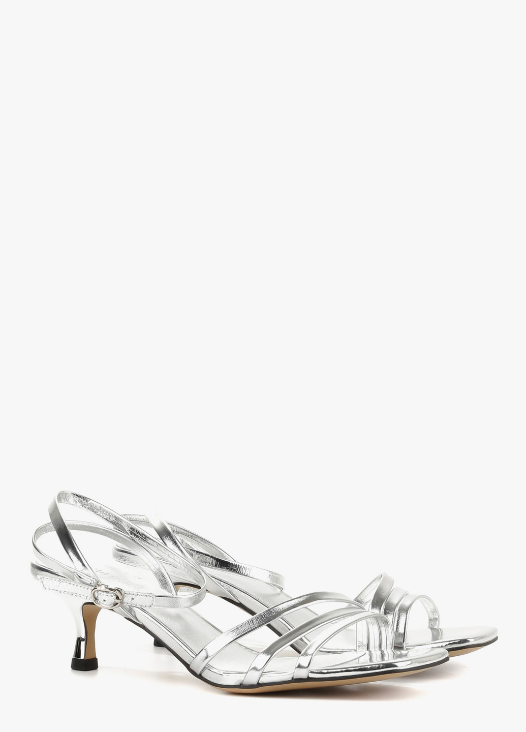 Серебряные босоножки Le'BERDES с ремешком лаковые