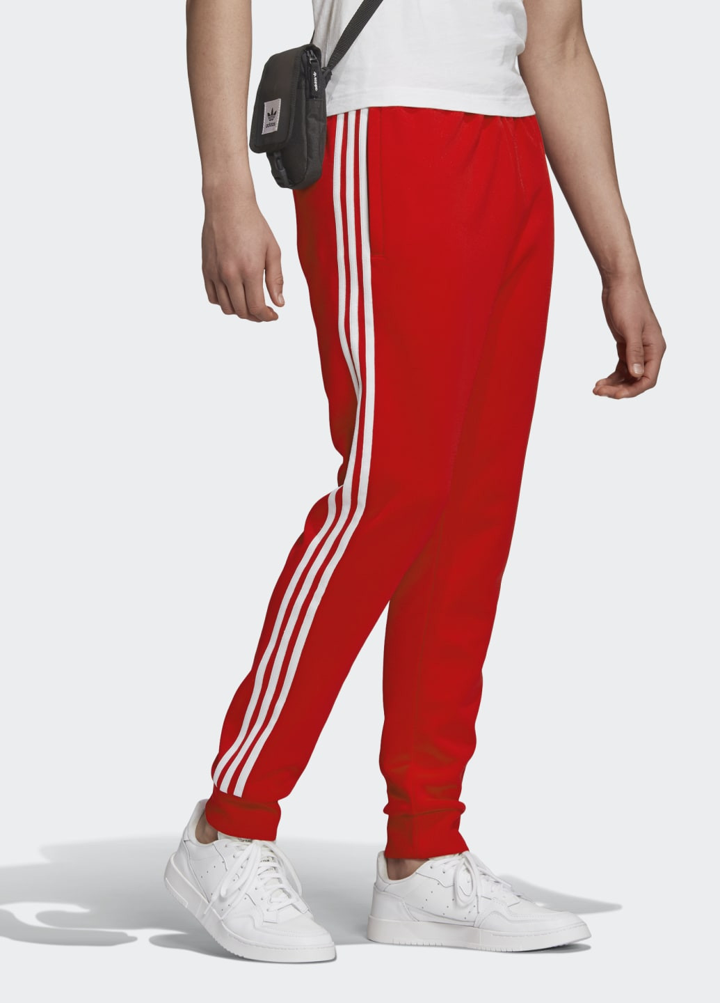 Красные спортивные летние брюки adidas