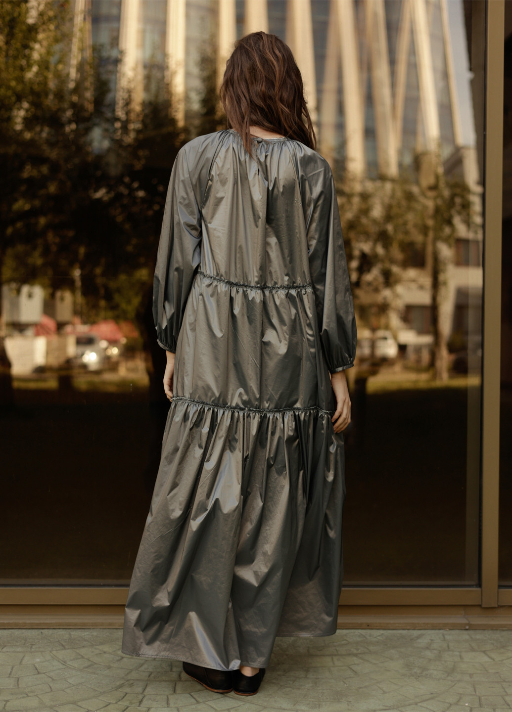 Серое кэжуал платье клеш WKMF однотонное