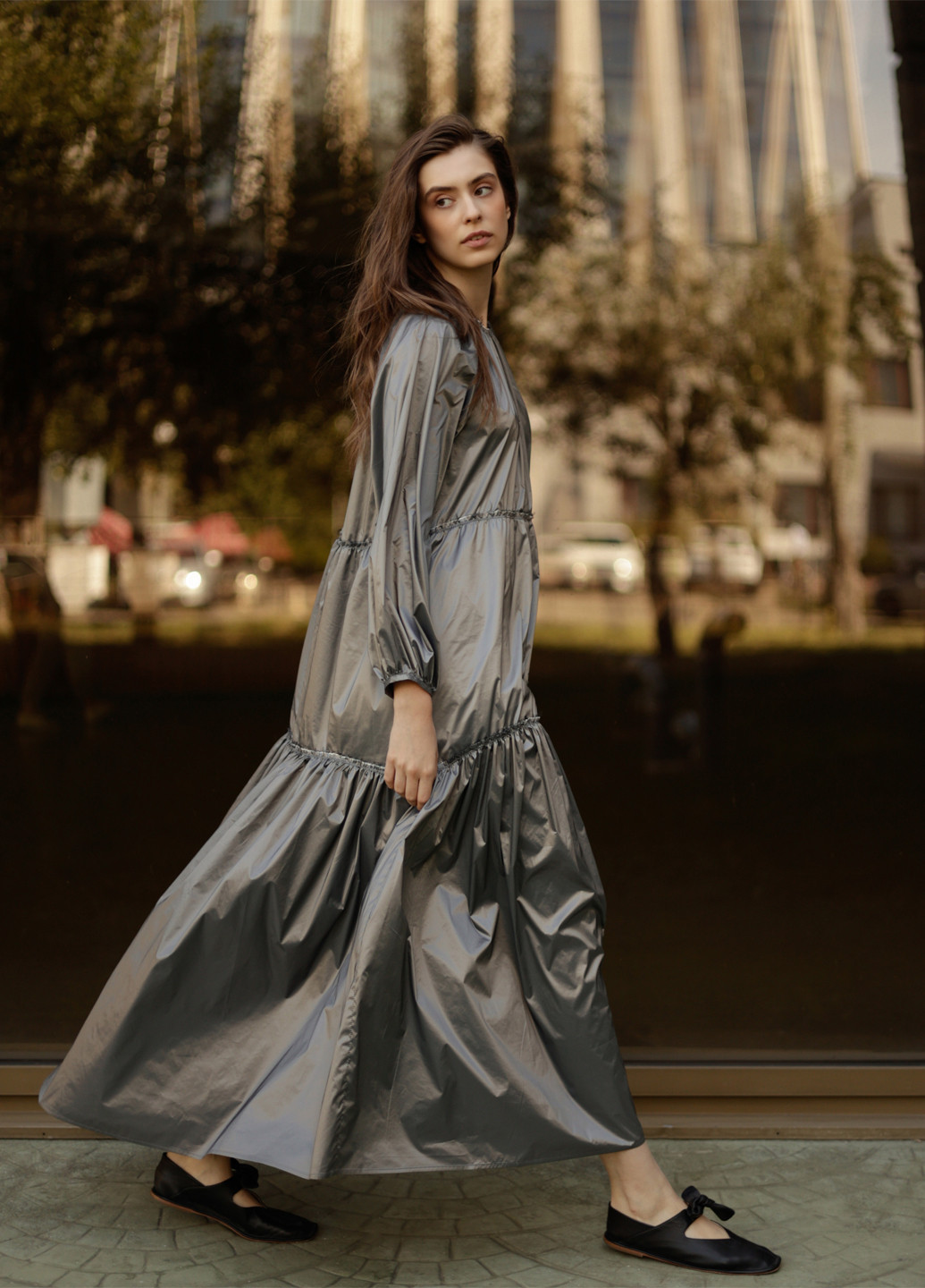 Серое кэжуал платье клеш WKMF однотонное